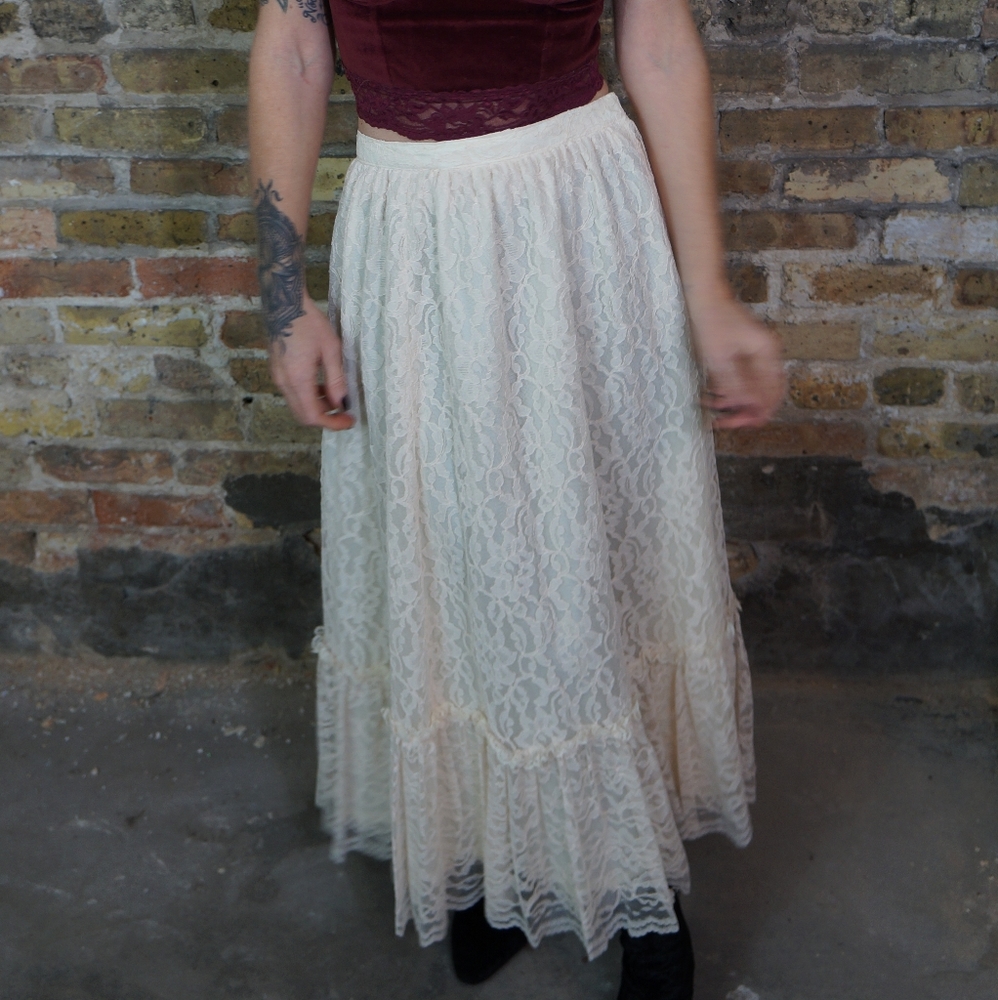 Vintage White Lace Maxi Skirt